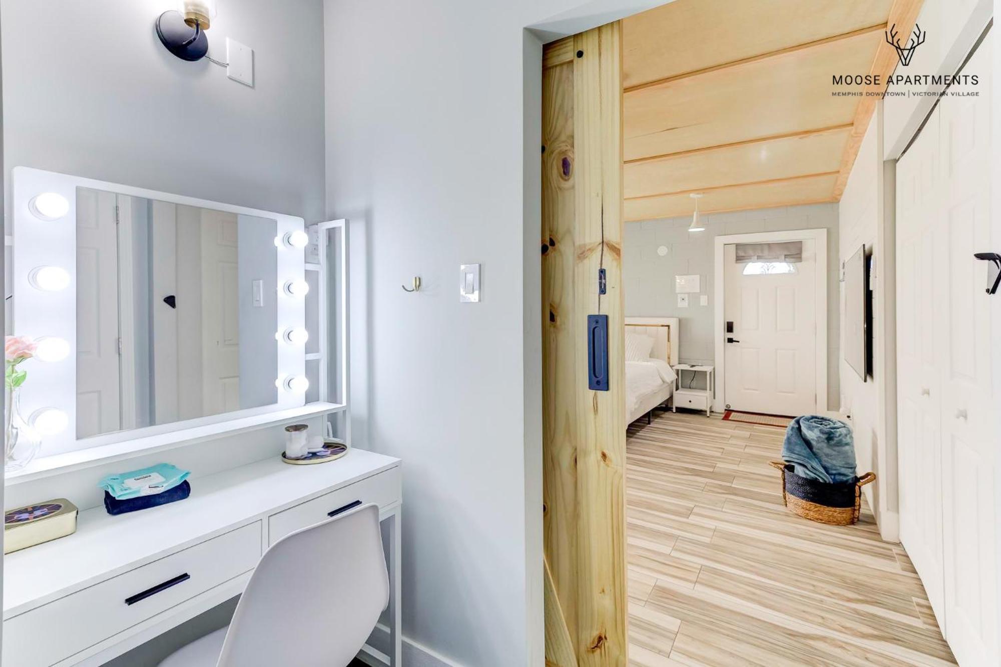 The Moose #6 - Modern Luxe Studio With Free Parking & King Bed 멤피스 외부 사진